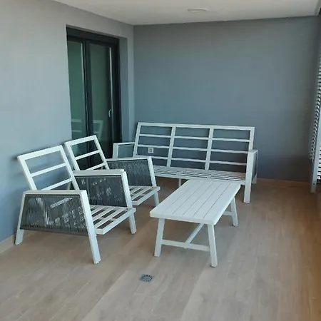Residencial Posidonia 公寓 *